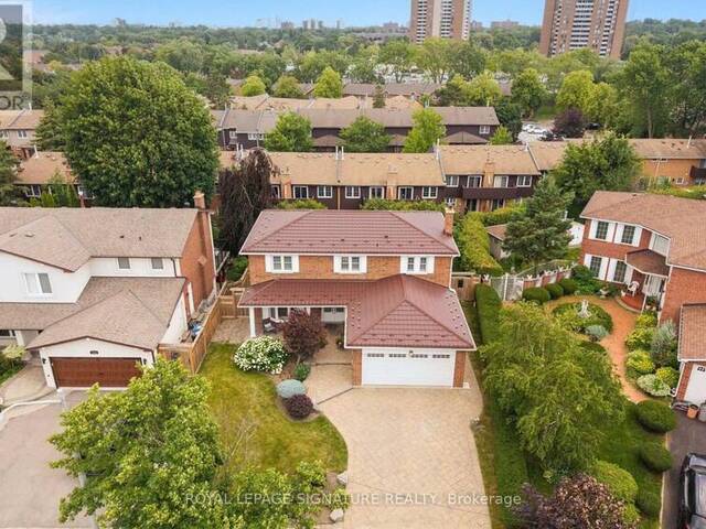 1892 BEECHKNOLL AVENUE Mississauga Ontario, L4W 2G3 - 4 Bedrooms Home For Sale