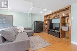 1069 KNOTTY PINE GROVE | Mississauga Ontario | Slide Image Thirty