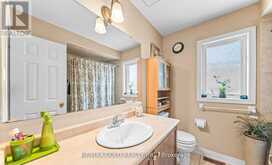17 CALDERSTONE ROAD | Brampton Ontario | Slide Image Thirty