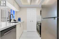 #2109 - 285 ENFIELD PLACE | Mississauga Ontario | Slide Image Twenty-one