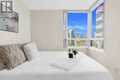 #2109 - 285 ENFIELD PLACE | Mississauga Ontario | Slide Image Thirty-two
