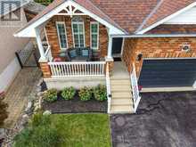 19 RACHLIN DRIVE | Halton Hills Ontario | Slide Image Three