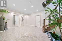 18 SUNCREST DRIVE | Toronto Ontario | Slide Image Thirty-nine