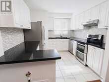 215 BOB O' LINK AVENUE | Vaughan Ontario | Slide Image Ten