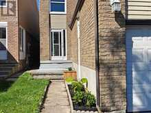 215 BOB O' LINK AVENUE | Vaughan Ontario | Slide Image Four