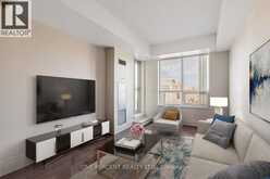 401 - 21 UPPER DUKE CRESCENT | Markham Ontario | Slide Image Twelve