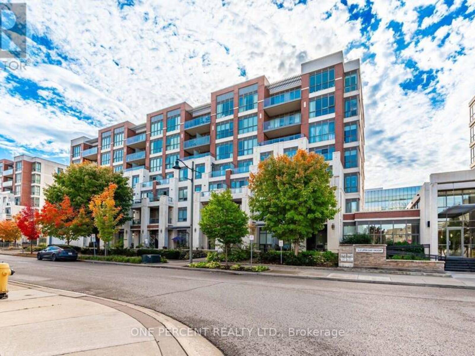 401 - 21 UPPER DUKE CRESCENT, Markham, Ontario L6G 0B7