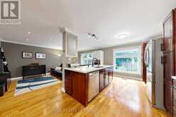 242 BADESSA CIRCLE | Vaughan Ontario | Slide Image Nine