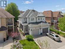 41 OLD COLONY ROAD | Richmond Hill Ontario | Slide Image Two