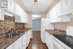 206 - 25 MEADOW LANE | Barrie Ontario | Slide Image Four