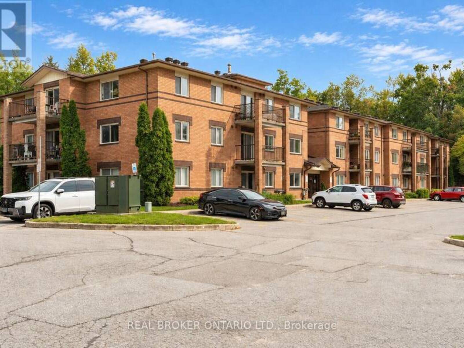206 - 25 MEADOW LANE, Barrie, Ontario L4N 7K2