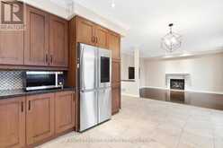 3 PRINCE WILLIAM WAY | Barrie Ontario | Slide Image Nine