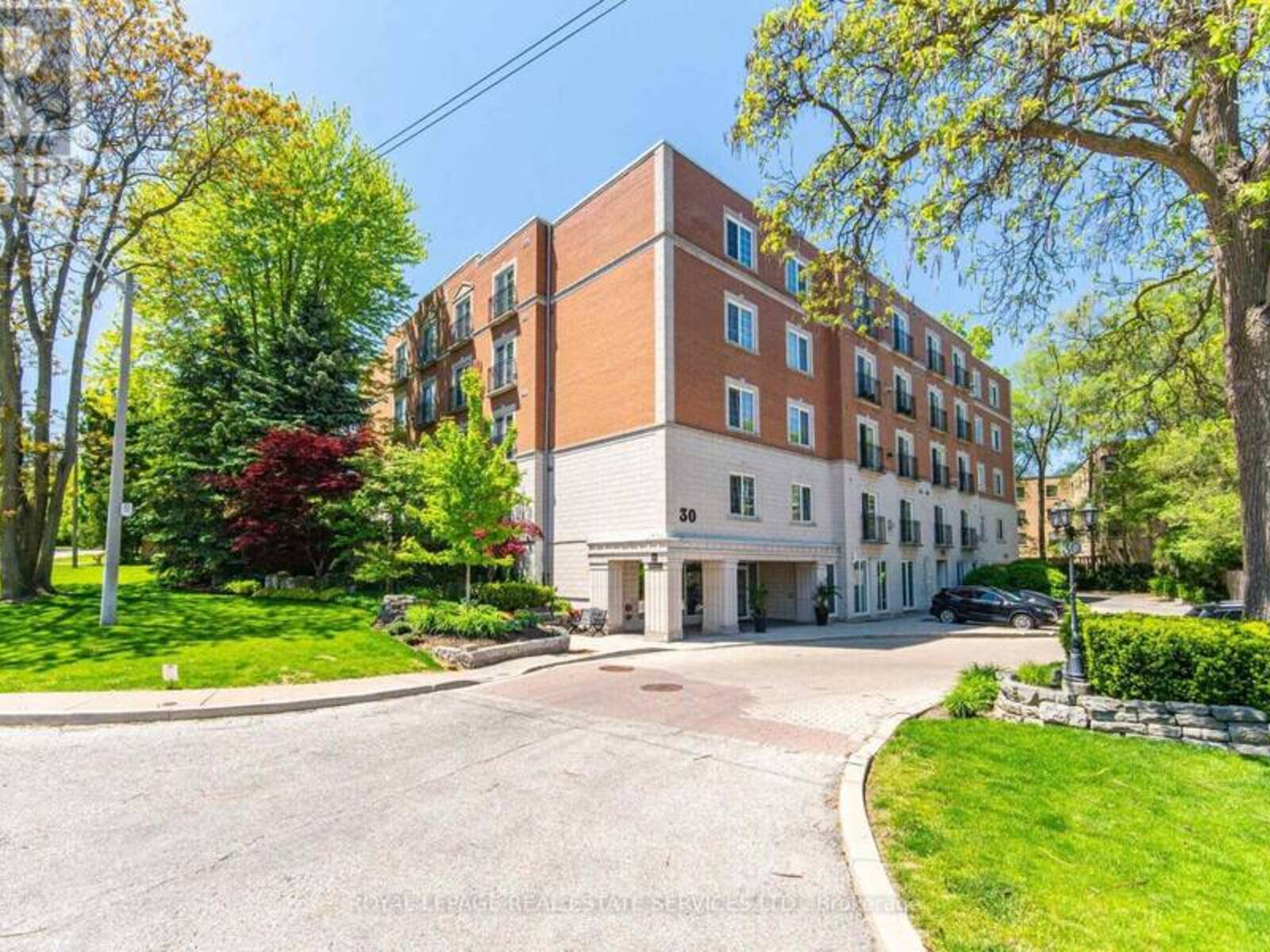 PH403 - 30 ANGLESEY BOULEVARD, Toronto, Ontario M9A 3B5