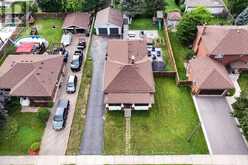 33 MILES STREET | Milton Ontario | Slide Image Three