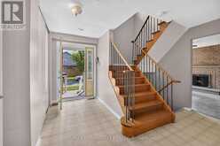 177 WEYBRIDGE TRAIL | Brampton Ontario | Slide Image Five