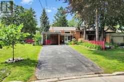 192 THREE VALLEYS DRIVE | Toronto Ontario | Slide Image One