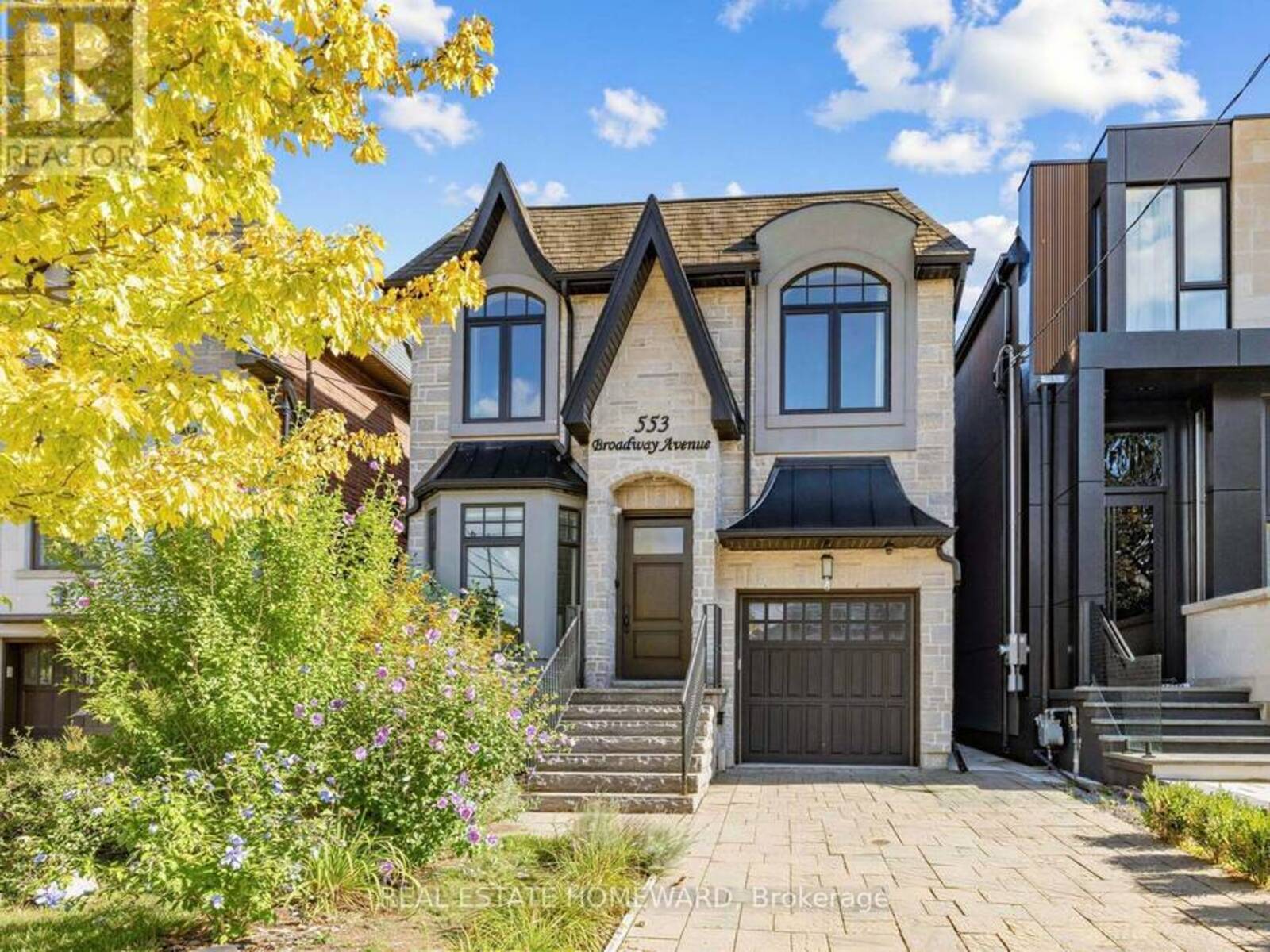 553 BROADWAY AVENUE, Toronto, Ontario M4G 2S2