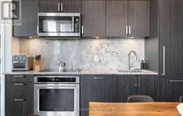 526 - 280 HOWLAND AVENUE | Toronto Ontario | Slide Image Thirteen