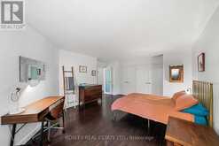 210 - 150 FARNHAM AVENUE | Toronto Ontario | Slide Image Nineteen