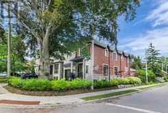 40 DIVADALE DRIVE | Toronto Ontario | Slide Image Two