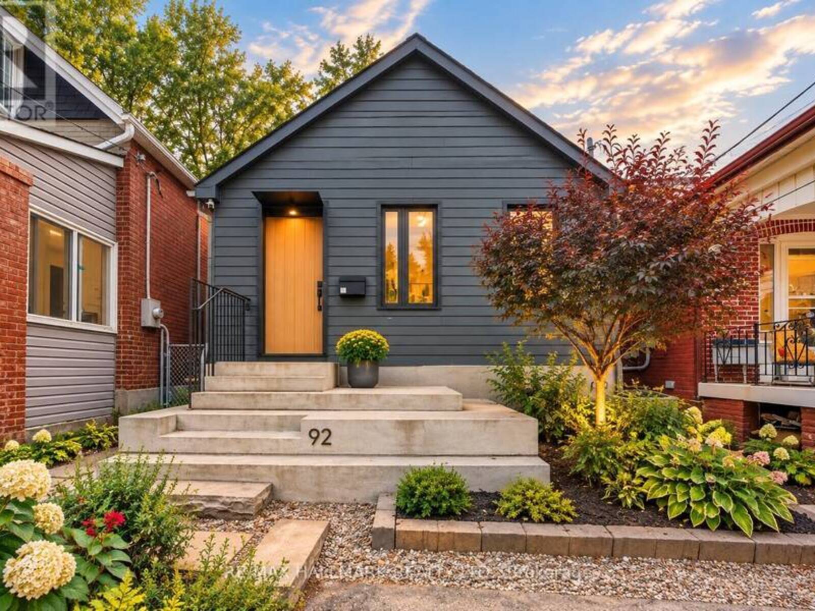 92 CHISHOLM AVENUE, Toronto, Ontario M4C 4V5