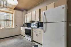 32 DINGWALL AVENUE E | Toronto Ontario | Slide Image Twelve