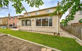 1554 SAUGEEN DRIVE | Pickering Ontario | Slide Image Forty
