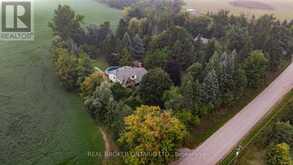 8626 5TH SIDE ROAD | Barrie Ontario | Slide Image Three