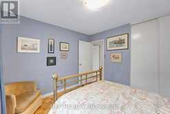 639 IRWIN CRESCENT | Newmarket Ontario | Slide Image Twenty-two