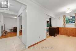 639 IRWIN CRESCENT | Newmarket Ontario | Slide Image Eight