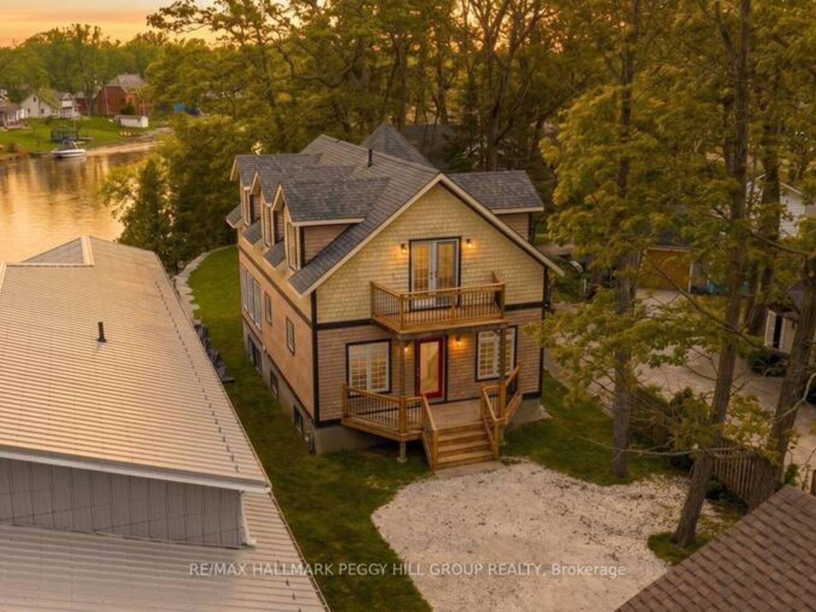 2026 RIVER ROAD W, Wasaga Beach, Ontario L9Z 2W1