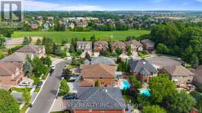 6872 ROUND LEAF COURT | Mississauga Ontario | Slide Image Forty-three