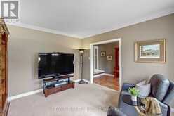 6872 ROUND LEAF COURT | Mississauga Ontario | Slide Image Six