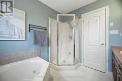 5122 MEADOWOOD LANE | Beamsville Ontario | Slide Image Thirty