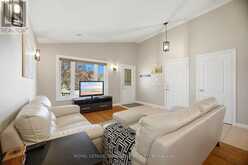5122 MEADOWOOD LANE | Beamsville Ontario | Slide Image Nine