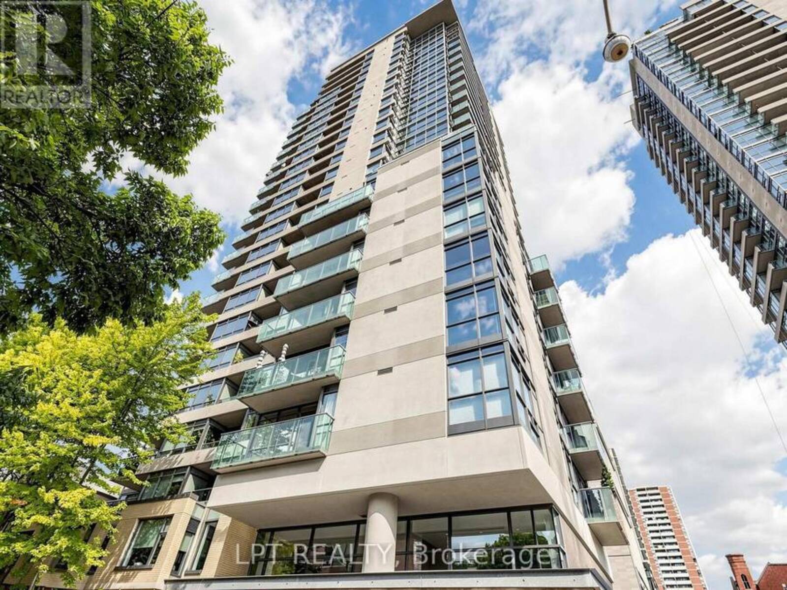 1108 - 285 MUTUAL STREET, Toronto, Ontario M4Y 3C5