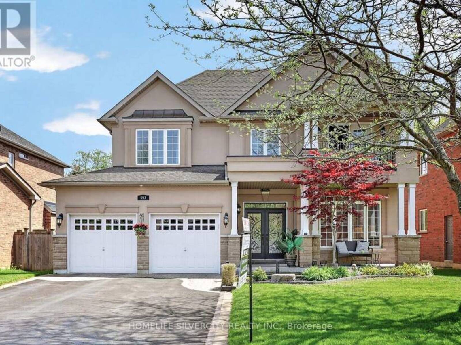 593 MAITLAND DRIVE, Pickering, Ontario L1W 3T6