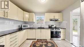 168 LARGE CRESCENT | Ajax Ontario | Slide Image Seven