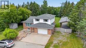 3132 RAVENSHOE ROAD | Georgina Ontario | Slide Image Six