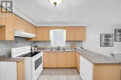 129 COLOMBO CRESCENT | Vaughan Ontario | Slide Image Seventeen