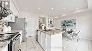 35 SHARBOT LANE | Markham Ontario | Slide Image Ten