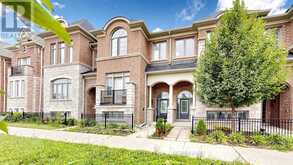35 SHARBOT LANE | Markham Ontario | Slide Image Two