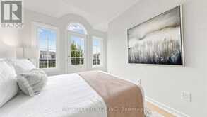 35 SHARBOT LANE | Markham Ontario | Slide Image Thirty-two