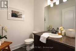 36 TURNER DRIVE | Barrie Ontario | Slide Image Nine