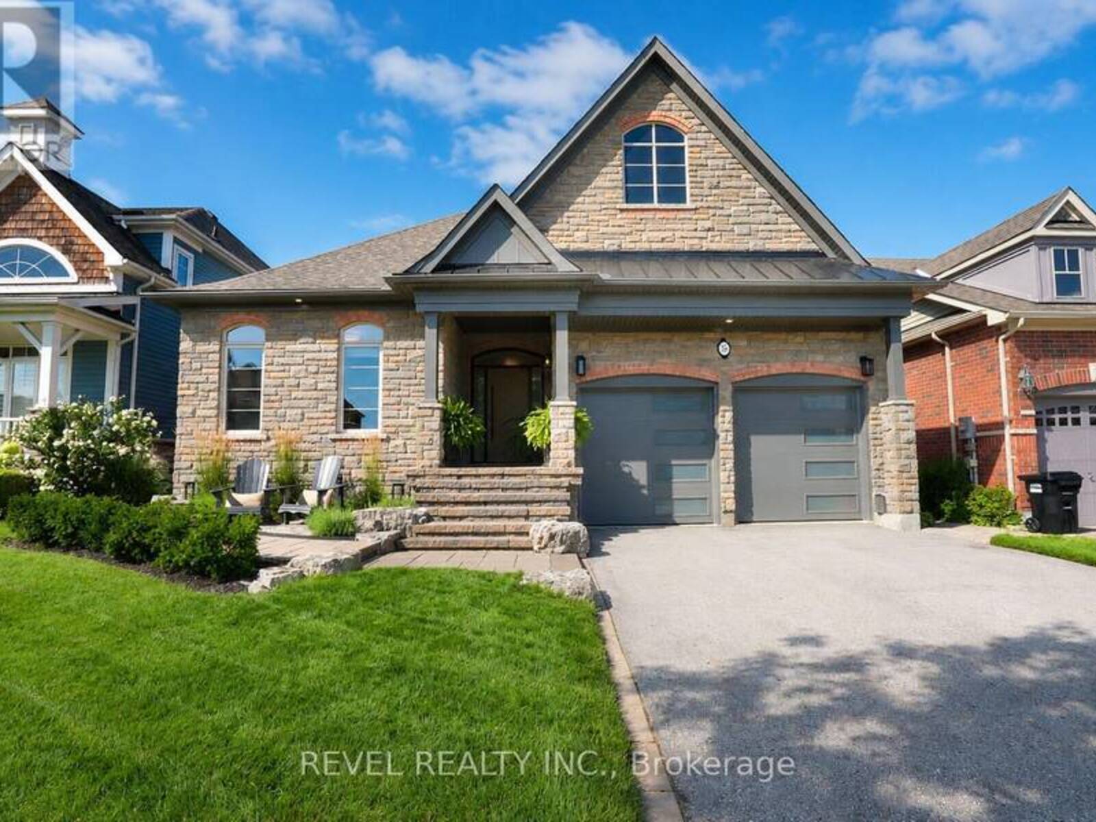 36 TURNER DRIVE, Barrie, Ontario L4N 6M5