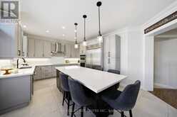 4670 BRACKNELL ROAD | Burlington Ontario | Slide Image Eighteen