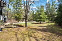 25 LITTLE SILVER LAKE WAY | Bobcaygeon Ontario | Slide Image Thirty-four
