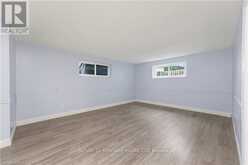 179 BANBURY ROAD | Brantford Ontario | Slide Image Ten