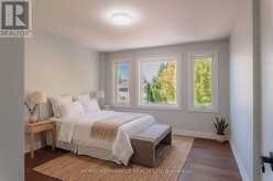 20 WADE GREEN | Cambridge Ontario | Slide Image Seventeen