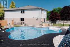 20 WADE GREEN | Cambridge Ontario | Slide Image Forty-four